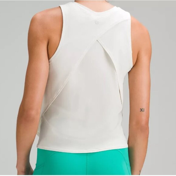 lululemon athletica Fold-Over Running Tank Top Color: bone Size4 - Picture 2 of 3